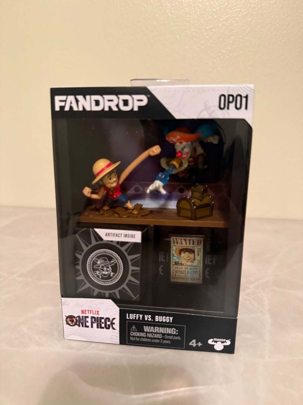 Holofoil Fandrop Netflix One Piece Luffy vs. Buggy Collector Figure Set OP01